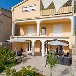 Palmis Apartment *