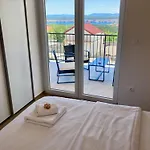 Palmis Apartment Jadranovo