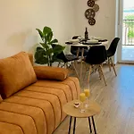 Palmis Apartment *